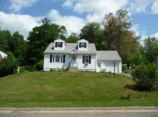 928 Neal Rd, Endicott, NY 13760