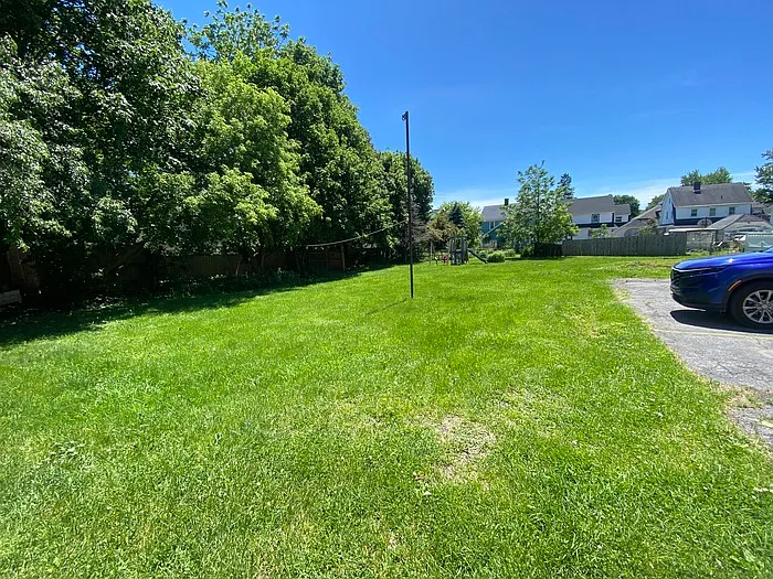 1146 State St #UPPER — Photo 21
