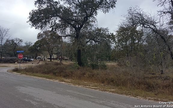 4th image of 1603 Kinney Bnd