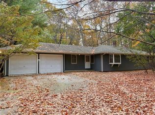 86 Central Pike, Scituate, RI 02857