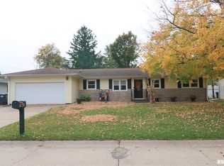 1021 5th Ave N, Clinton, IA 52732