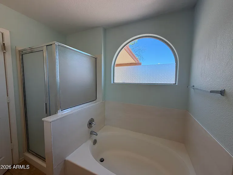 1289 W Maria Ln — Photo 14