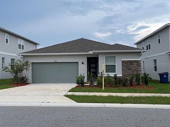 2nd image of 1055 SUGARWOOD STREET