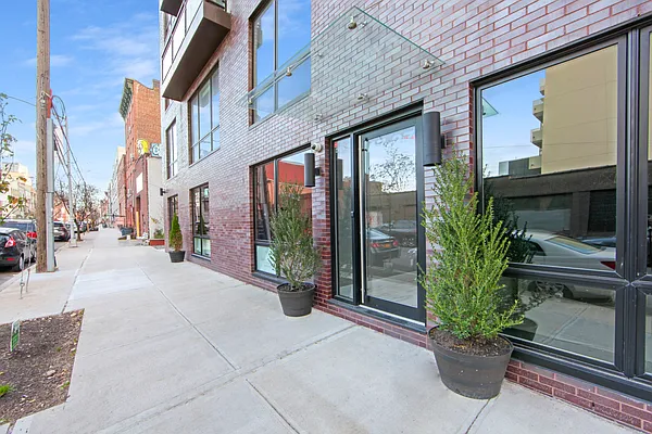 Rented by Nest Seekers International | media 46