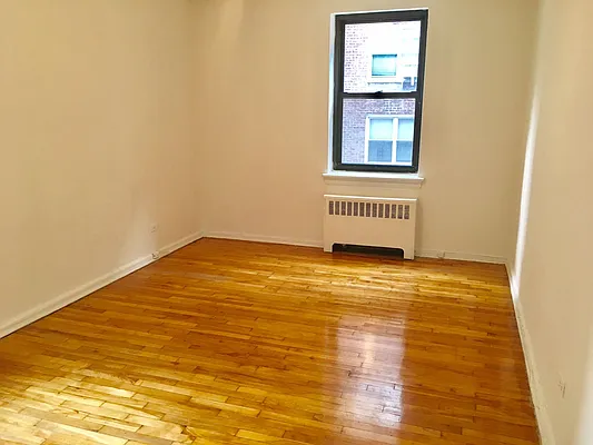 Rented by Showcase Realty | media 29