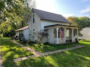 305 Main St, Spring Hill, KS 66083