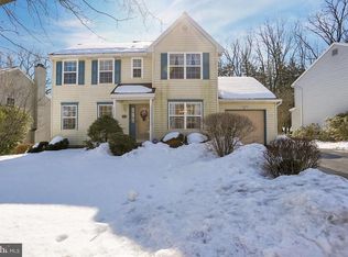 4270 Hunters Run Blvd, Reading, PA 19606