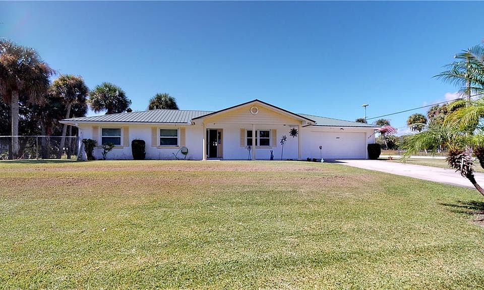 1st image of 1010 Eagle Ln