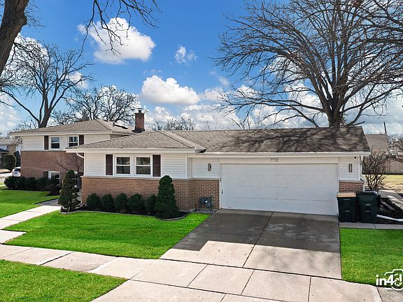 2nd image of 7731 Maple St