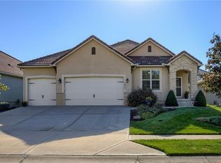 1431 SW Logos Dr, Lees Summit, MO 64081