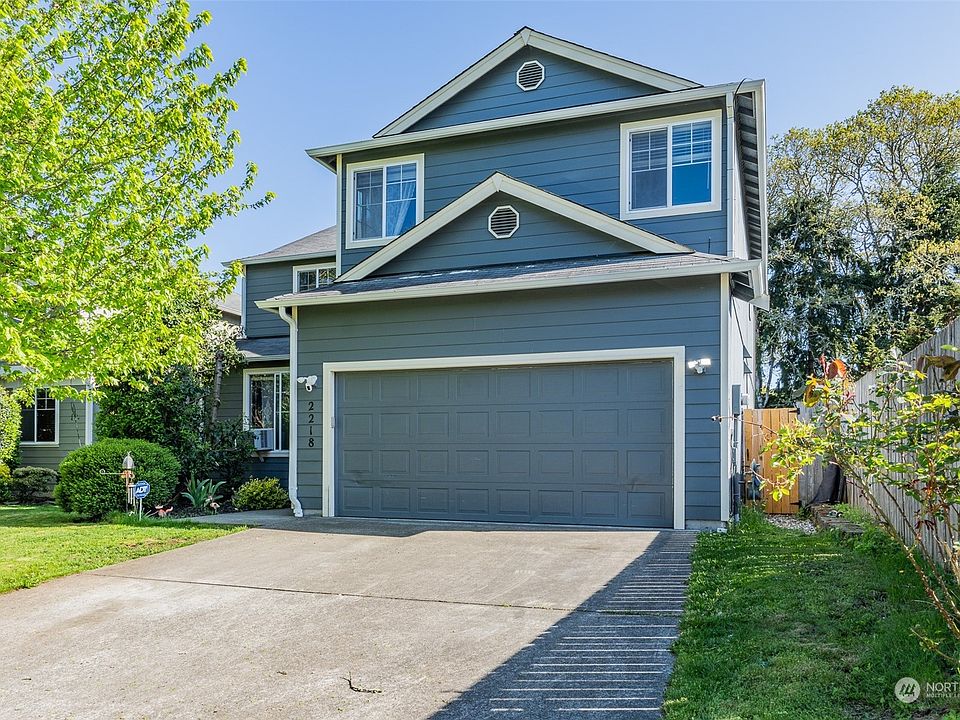 1st image of 2218 Pleasanton Court SE
