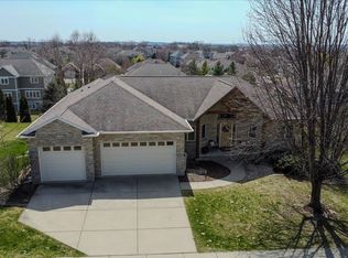 2118 Foggy Mountain Pass, Waunakee, WI 53597