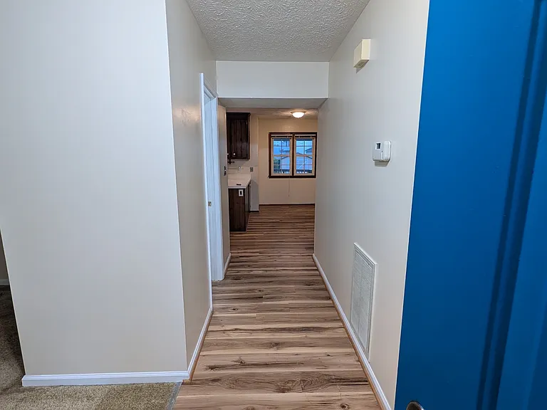 32 Gambol St — Photo 3