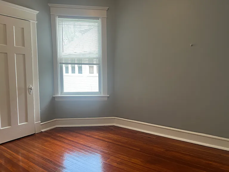 208 N Waller Ave #2N — Photo 6