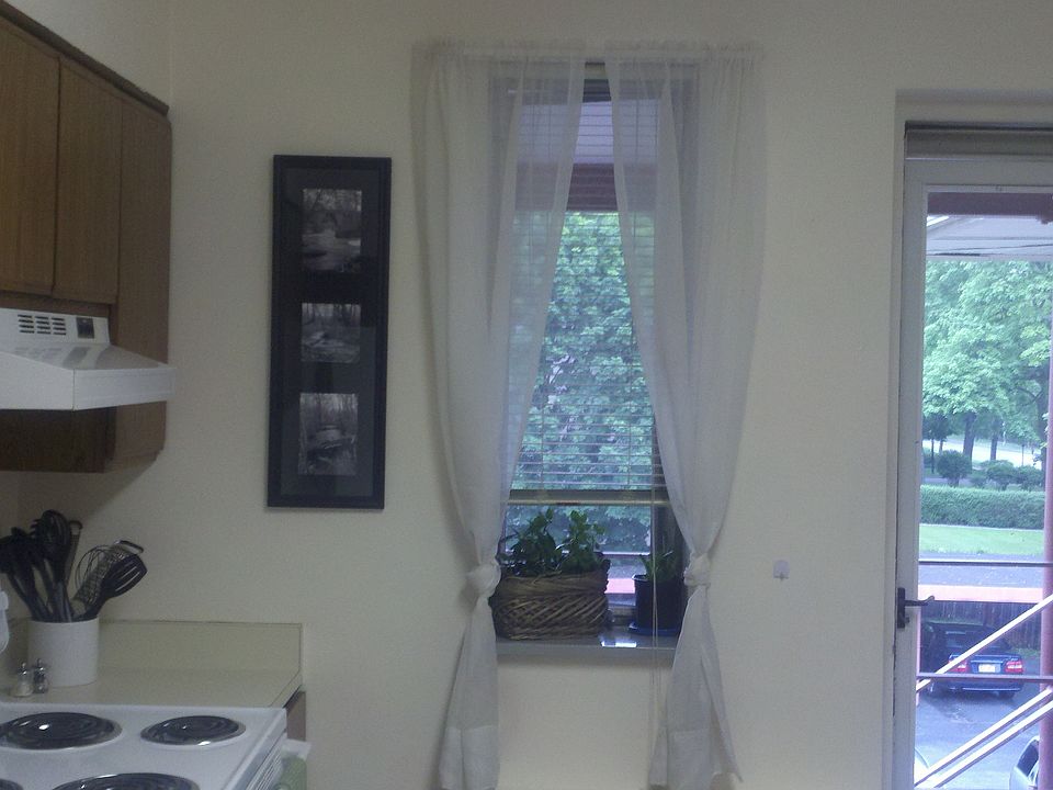 2nd image of 7554 Victor Mendon Rd APT 19