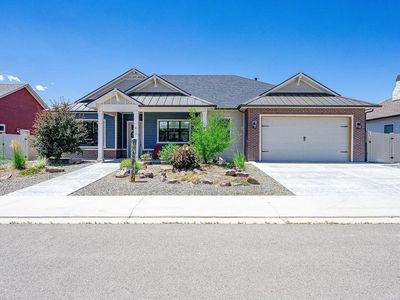 813 Red Apple Rd, Grand Junction, CO, 81505