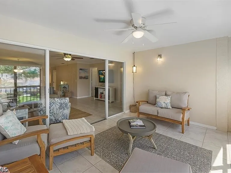 11921 Seabreeze Cove Ln #202 — Photo 27