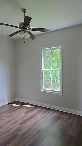 5316 Burgundy St — Photo 3