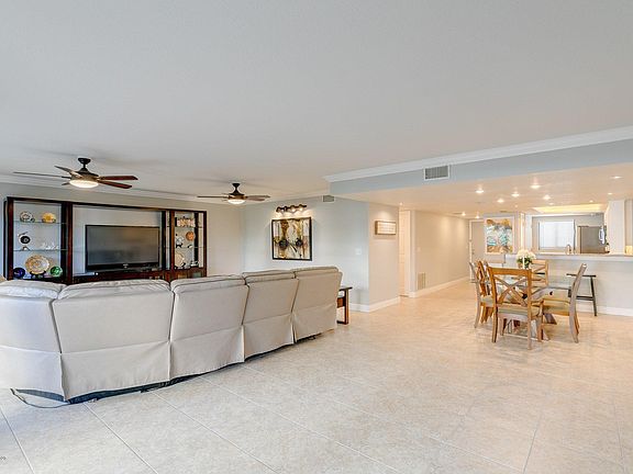 5th image of 650 N Atlantic Ave APT 209