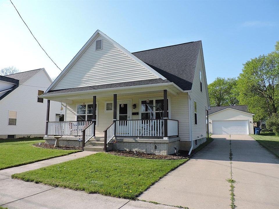 1st image of 7468 Wade St