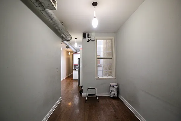 Rented by Hagstrom Management Inc | media 19