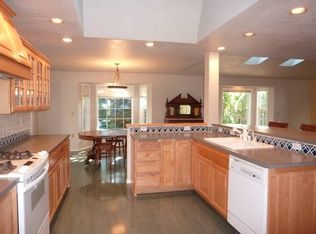 6430 SW Spruce Ave, Beaverton, OR 97005