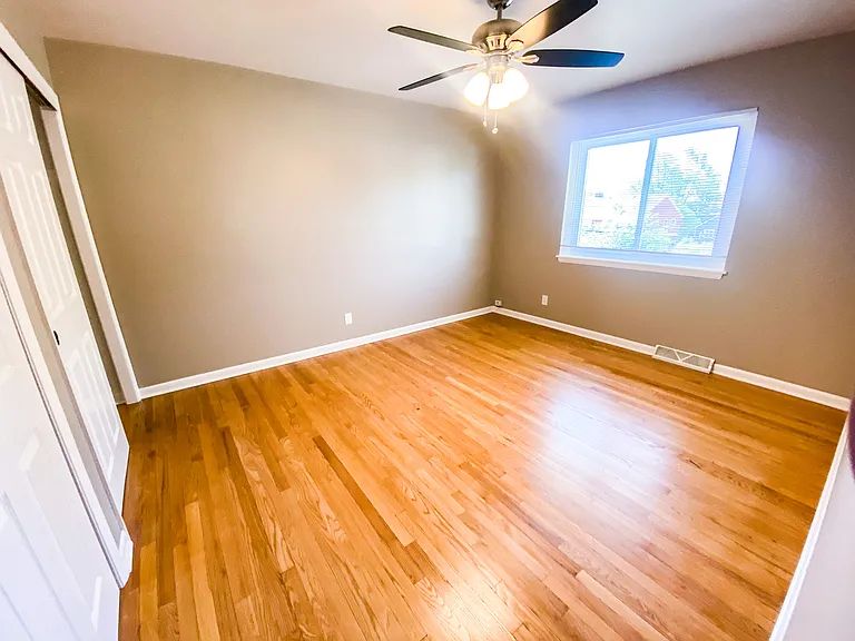 921 Magnolia Ln #4 — Photo 10