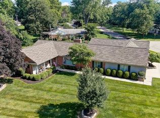 351 Fawnwood Rd, Dayton, OH 45429