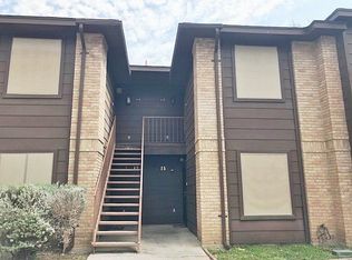 201 Martingale APT 5A, Laredo, TX 78041