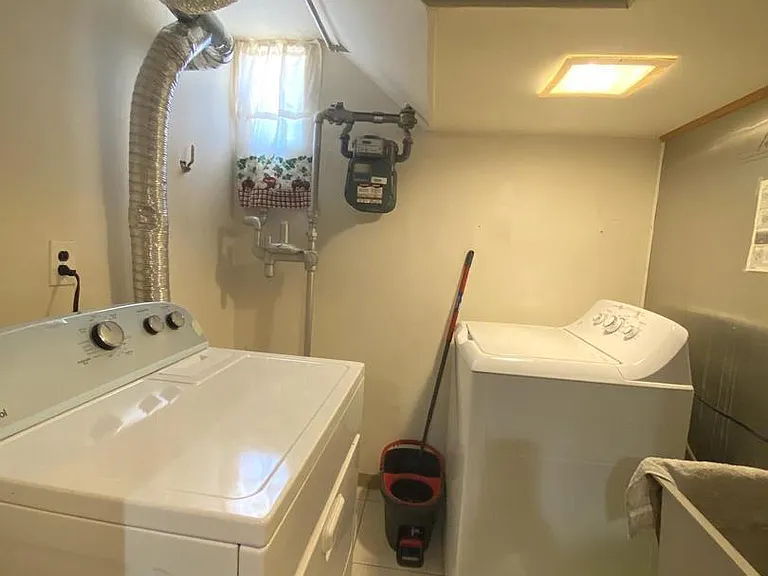 12673 Biscayne Dr — Photo 18