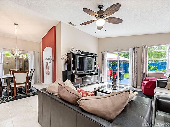 5th image of 3673 NW 63rd Ct