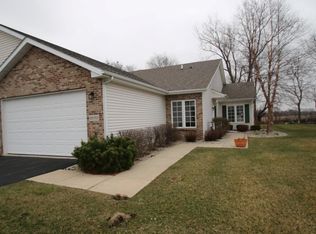 10395 Marblewing Rd, Roscoe, IL 61073