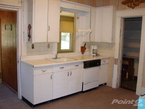 411S9thkitchen
