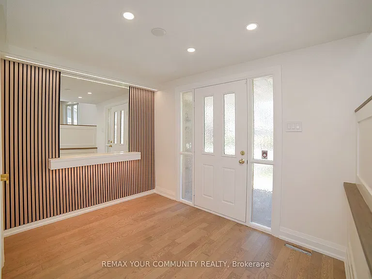 29 Colonsay Rd — Photo 3