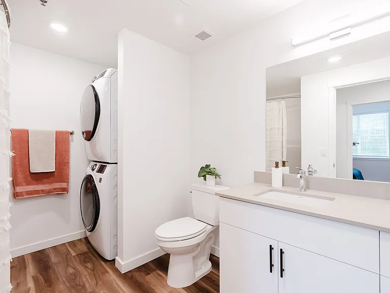 Bath and Washer & Dryer | 1-Bedroom
