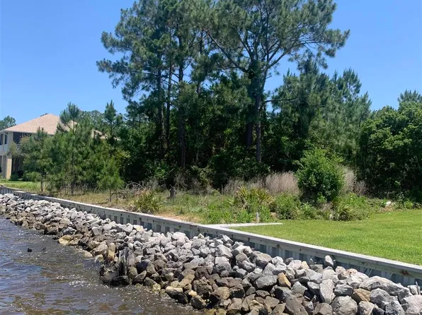 2035 Crown Pointe Blvd, Pensacola, FL 32506