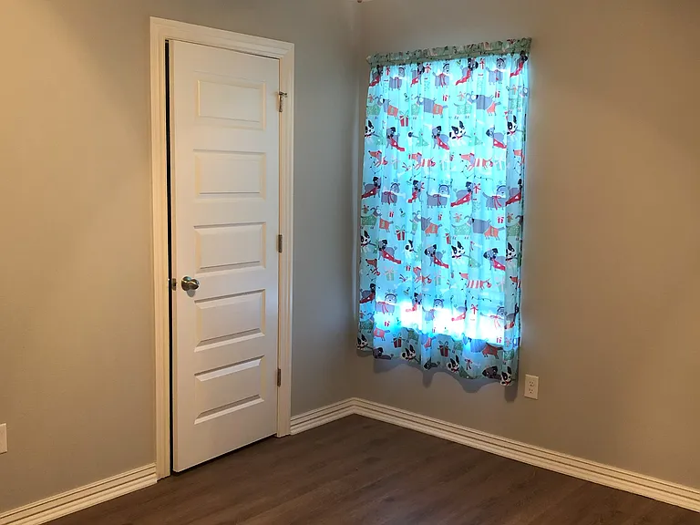 1626 S Laurel Lndg — Photo 15