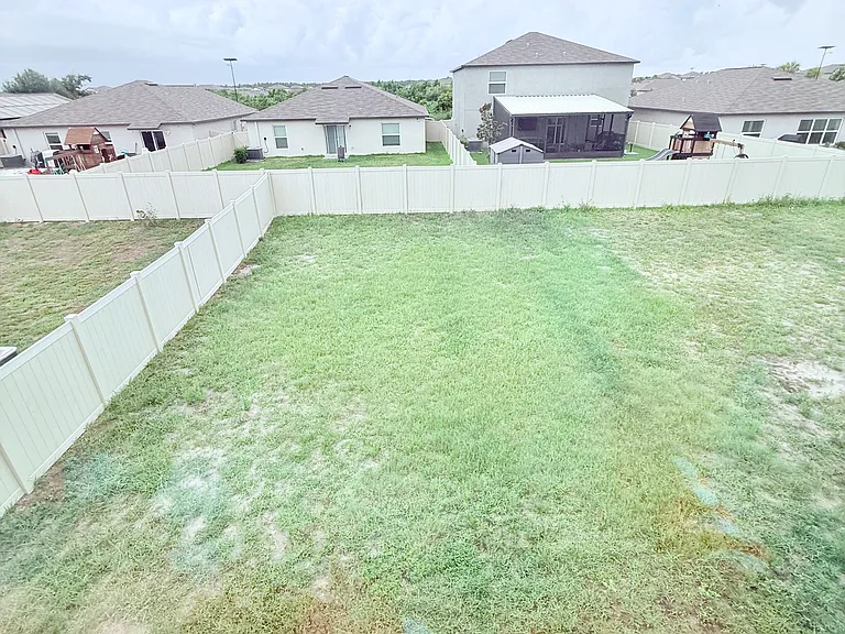 7109 Amelia Cove Ct — Photo 28