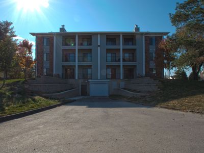 4805 86th St APT 30, Urbandale, IA, 50322