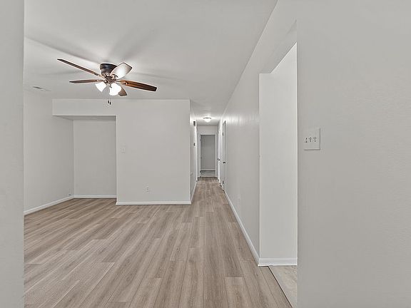 4th image of 1428 Chickadee Ln