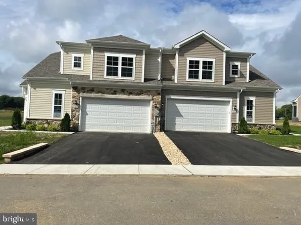 19558 Cosmos St, Hagerstown, MD 21742