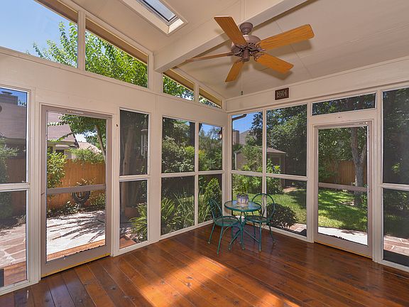 2nd image of 1107 Crossbrook