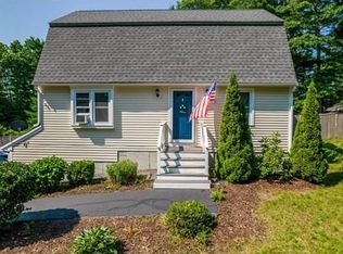 12 Richfield Cir, Carver, MA 02330