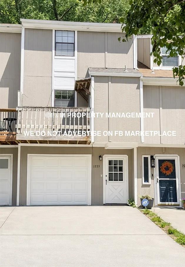1933 Lawrence Court - 1 — Photo 1