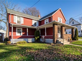 525 3rd St, Fairport Harbor, OH 44077