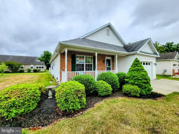 29 Bear Creek Dr, Mantua, NJ 08051