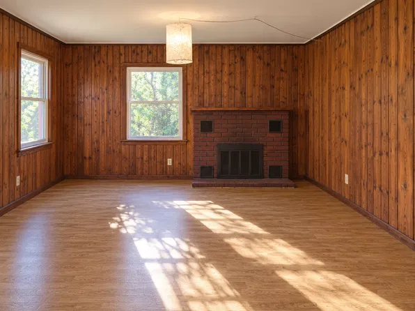 695 County Road 492 #3, Marquette, MI 49855