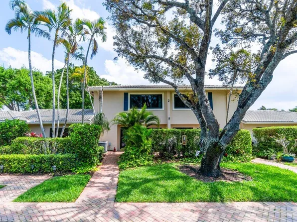 2 Stratford Drive #B, Boynton Beach, FL 33436