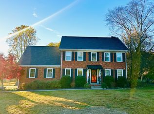 2884 Cages Bend Rd, Gallatin, TN 37066