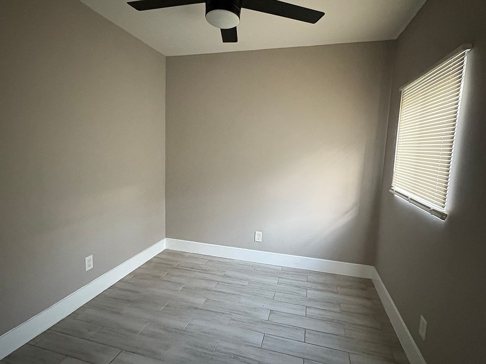 1st image of 1136 Hoffman Ave APT 3